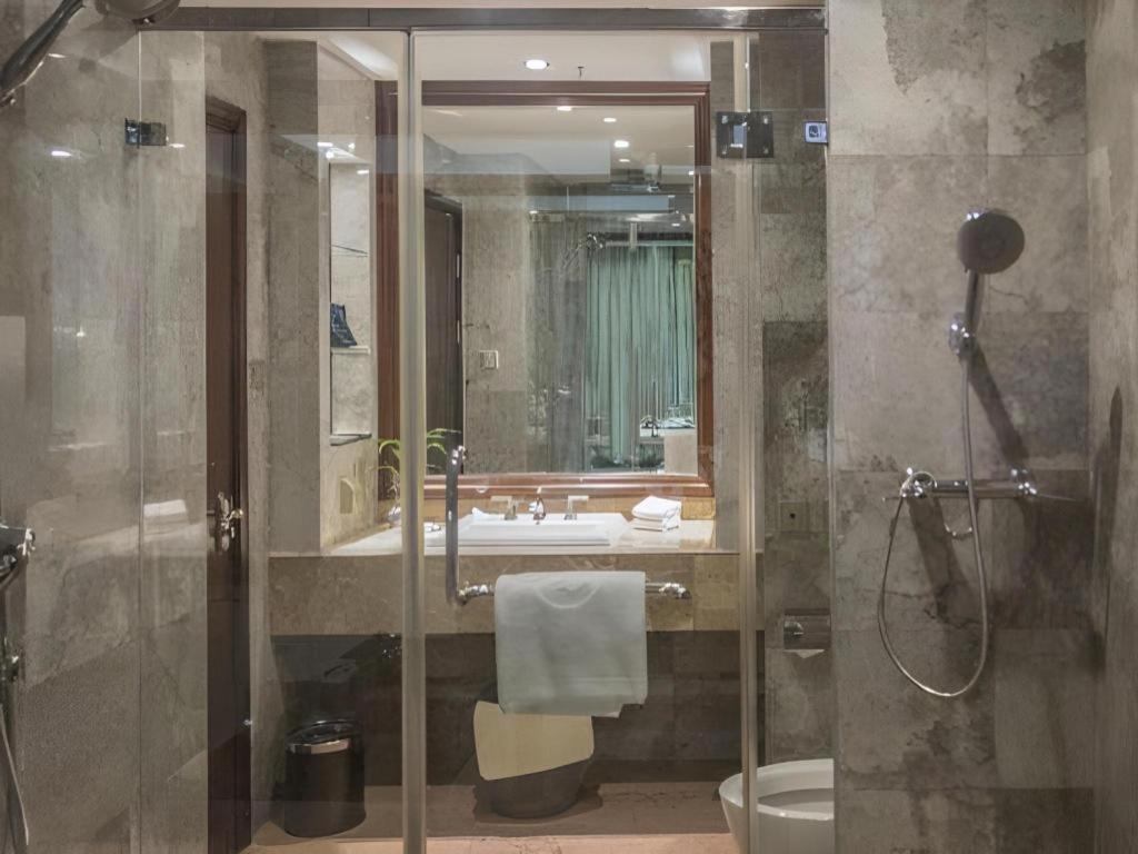 Sanya Shanghai Huating Boutique Resort Hotel Exterior foto