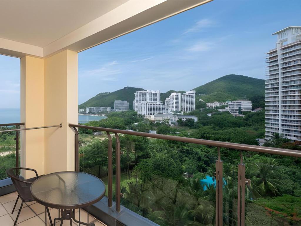 Sanya Shanghai Huating Boutique Resort Hotel Exterior foto